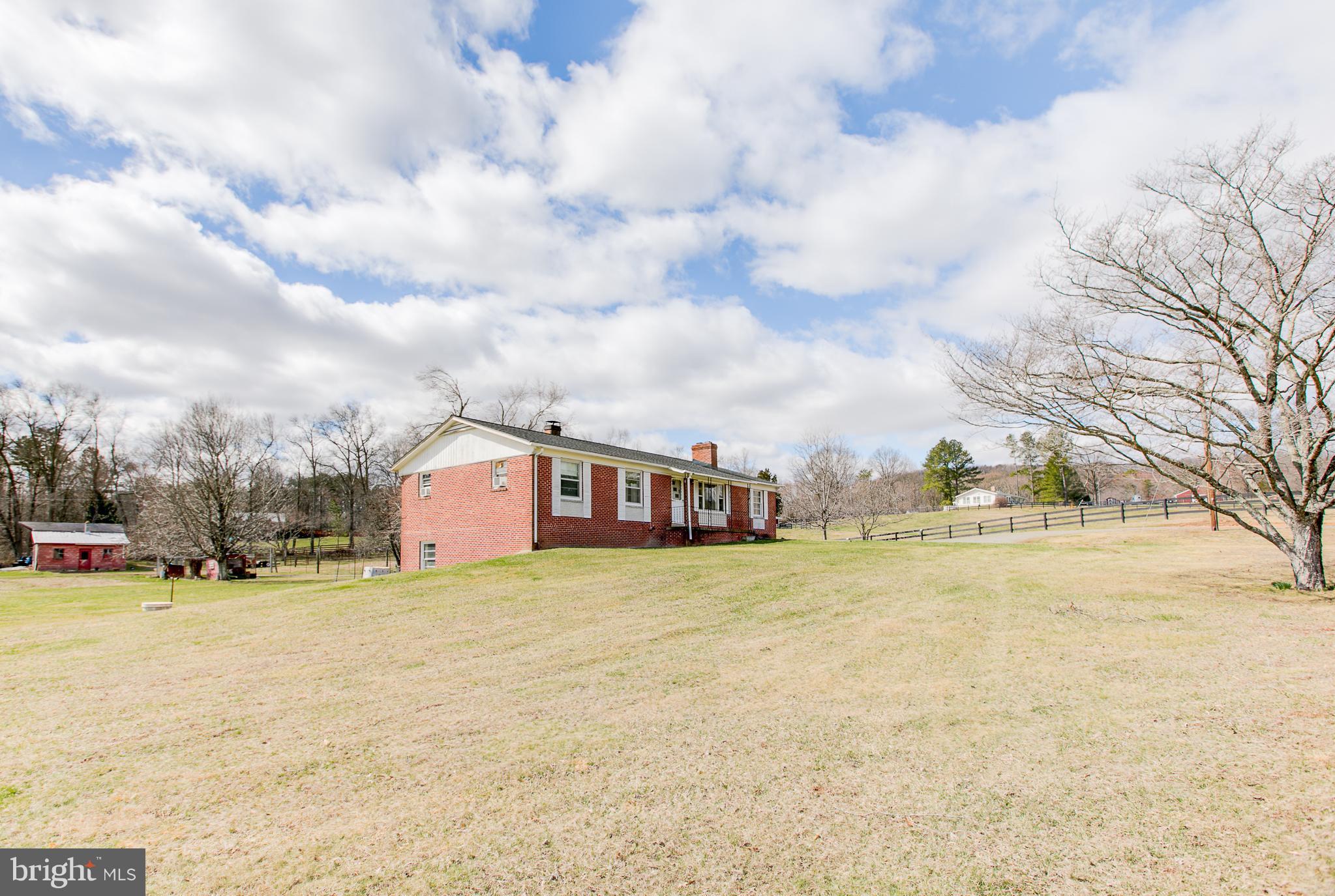 16851 Gaines Road Broad Run, VA 20137 - Photo 30 of 30 Exterior (Front)