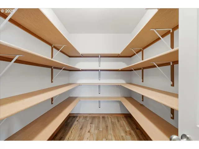 $1,295,000 | 15061 Southeast Orient Drive, Boring, OR 97009