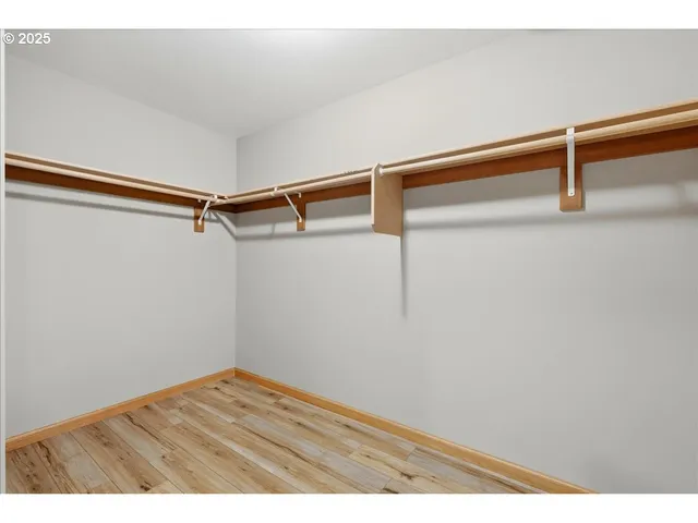 $1,295,000 | 15061 Southeast Orient Drive, Boring, OR 97009