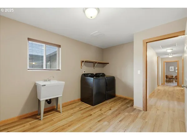 $1,249,000 | 15061 Southeast Orient Drive, Boring, OR 97009