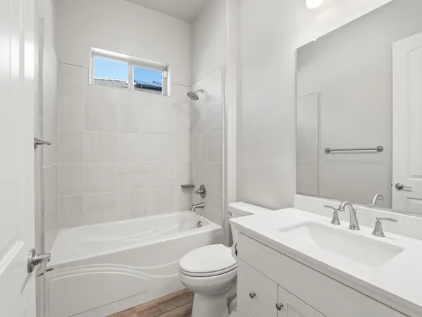 $699,000 | 1751 North Kaweah Avenue, Clovis, CA 93619