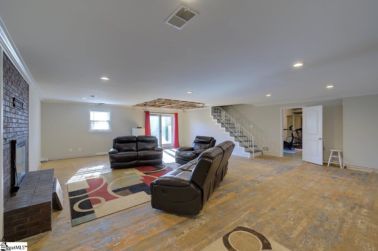 162 Dover Road Spartanburg, SC 29301 - Photo 26 of 33 Gallery Image 26