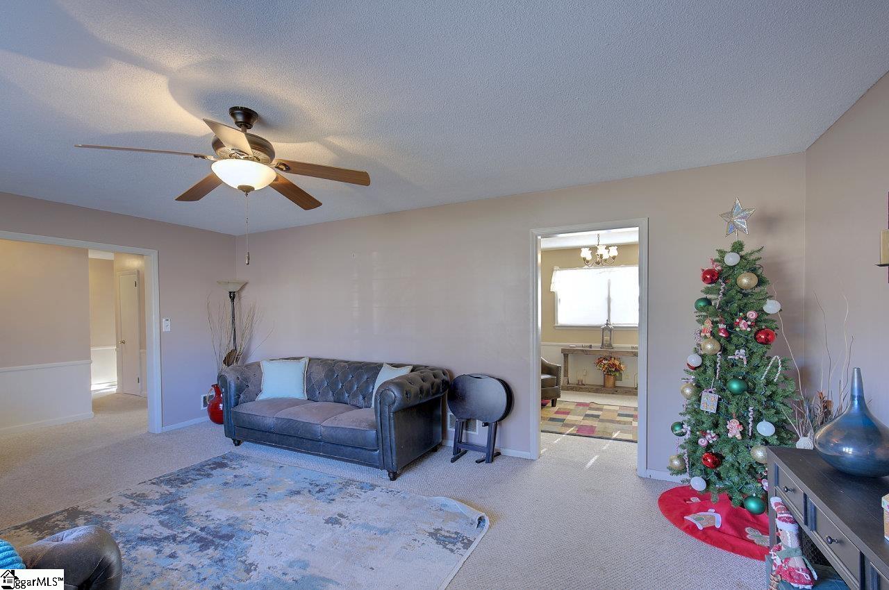 162 Dover Road Spartanburg, SC 29301 - Photo 8 of 33 Gallery Image 8