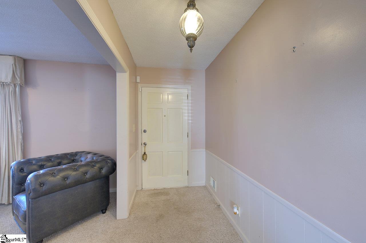 162 Dover Road Spartanburg, SC 29301 - Photo 9 of 33 Gallery Image 9