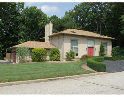 137 Hines Farm Road Cranston, RI 02921 - Photo 1 of 12 Exterior Front.