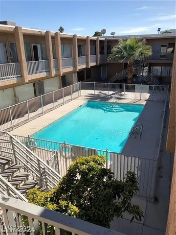 $1,300 | 539 East St Louis Avenue, Unit 206 208 201, Las Vegas, NV 89104