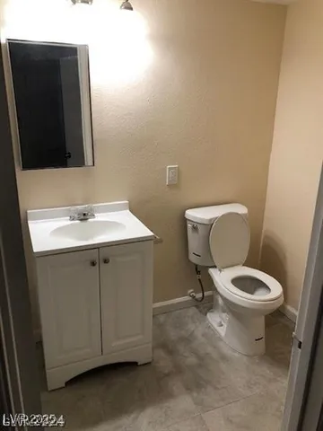 $1,300 | 539 East St Louis Avenue, Unit 206 208 201, Las Vegas, NV 89104