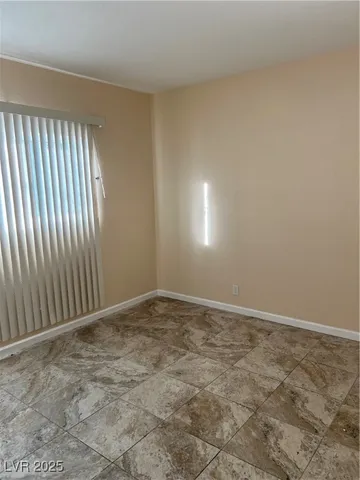 $1,300 | 539 East St Louis Avenue, Unit 206 208 201, Las Vegas, NV 89104