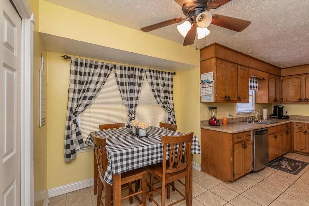 2276 Pine Log Road Warrenville, SC 29851 - Photo 10 of 26 Gallery Image 10