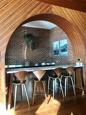 $5,800 | 1300 South Miami Avenue, Unit 2406, Miami, FL 33130