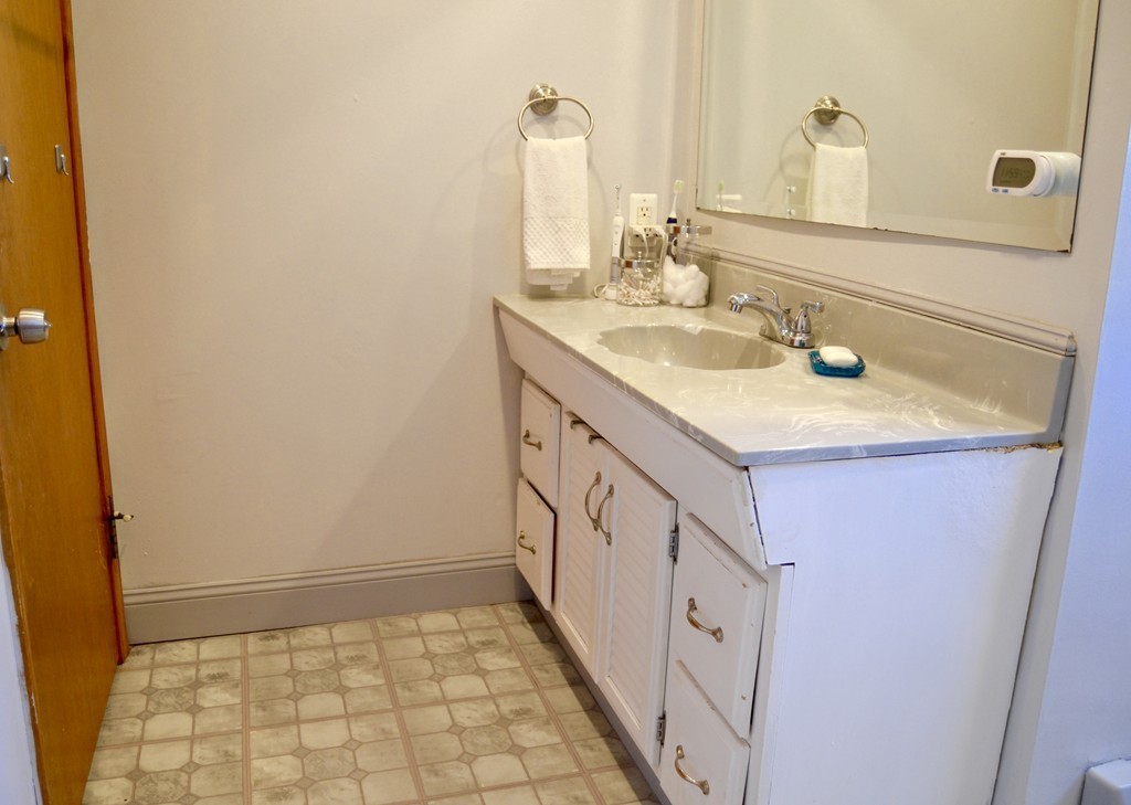 60 Curtis Road Revere, MA 02151 - Photo 14 of 25 Gallery Image 14