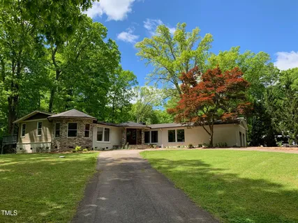 $1,600,000 | 1126 Trailwood Drive, Raleigh, NC 27606