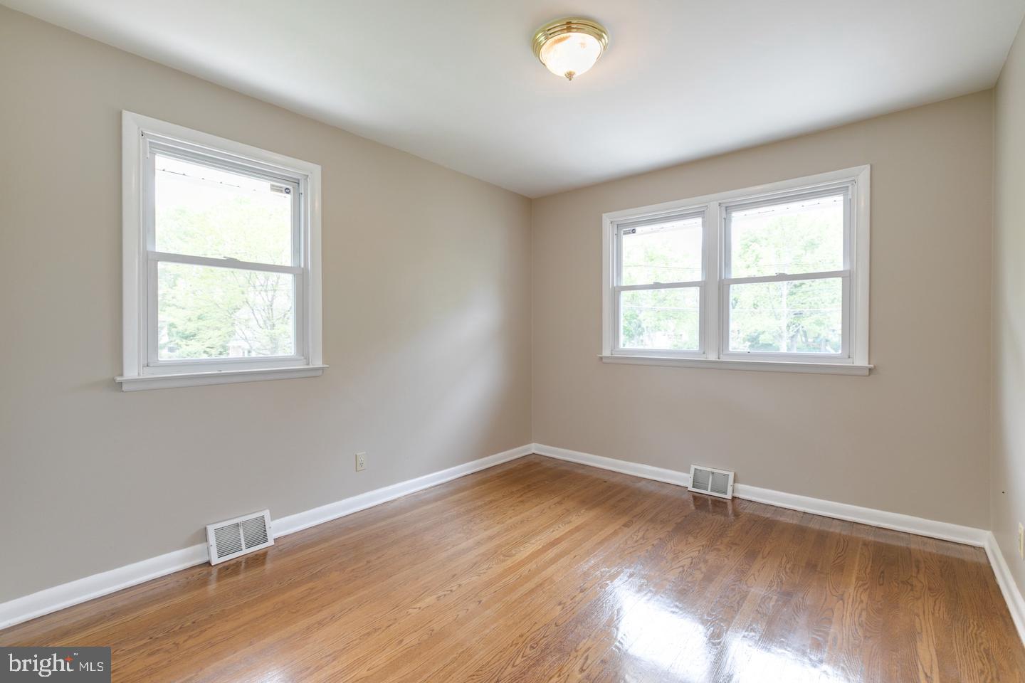 400 Sheffield Road Cherry Hill, NJ 08034 - Photo 15 of 28 Gallery Image 15