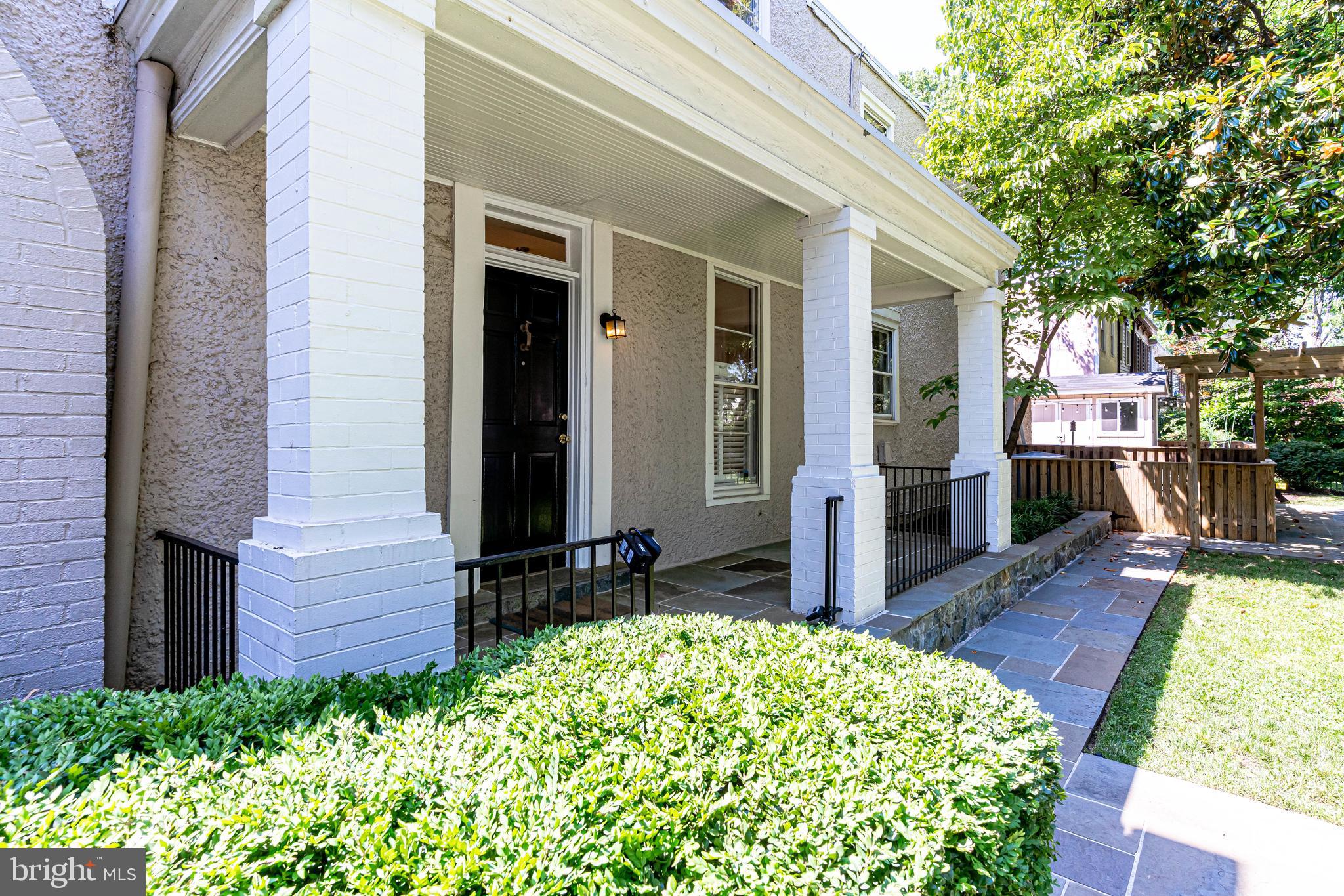 329 11th Street Southeast Washington, DC 20003 - Photo 36 of 49