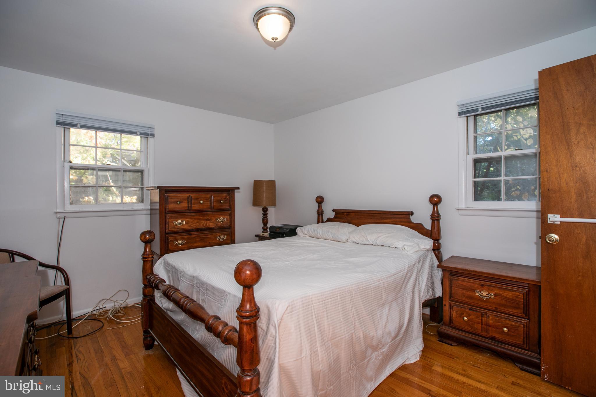 1242 Lower Ferry Road Ewing, NJ 08618 - Photo 28 of 37