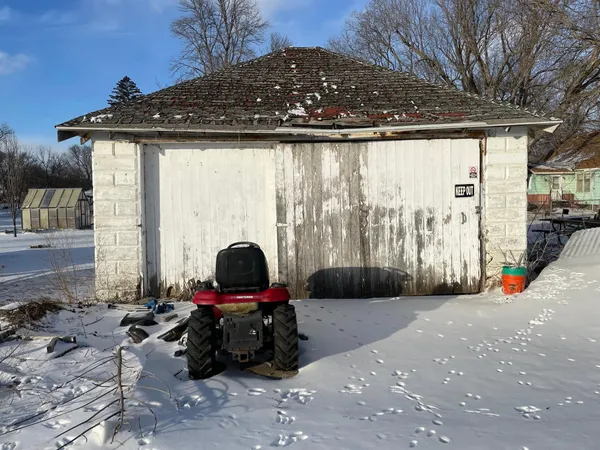 $65,000 | 108 North West Street, Ceylon, MN 56121