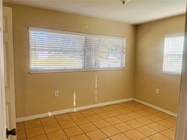 $2,200 | 76 Judith Lane, Orlando, FL 32811