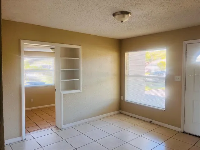 $2,200 | 76 Judith Lane, Orlando, FL 32811