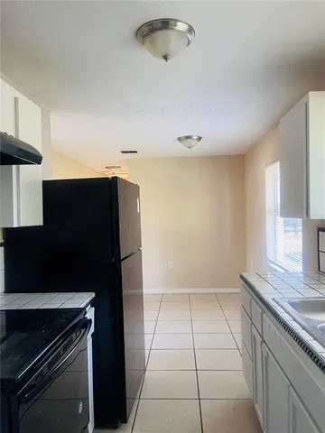 $2,200 | 76 Judith Lane, Orlando, FL 32811