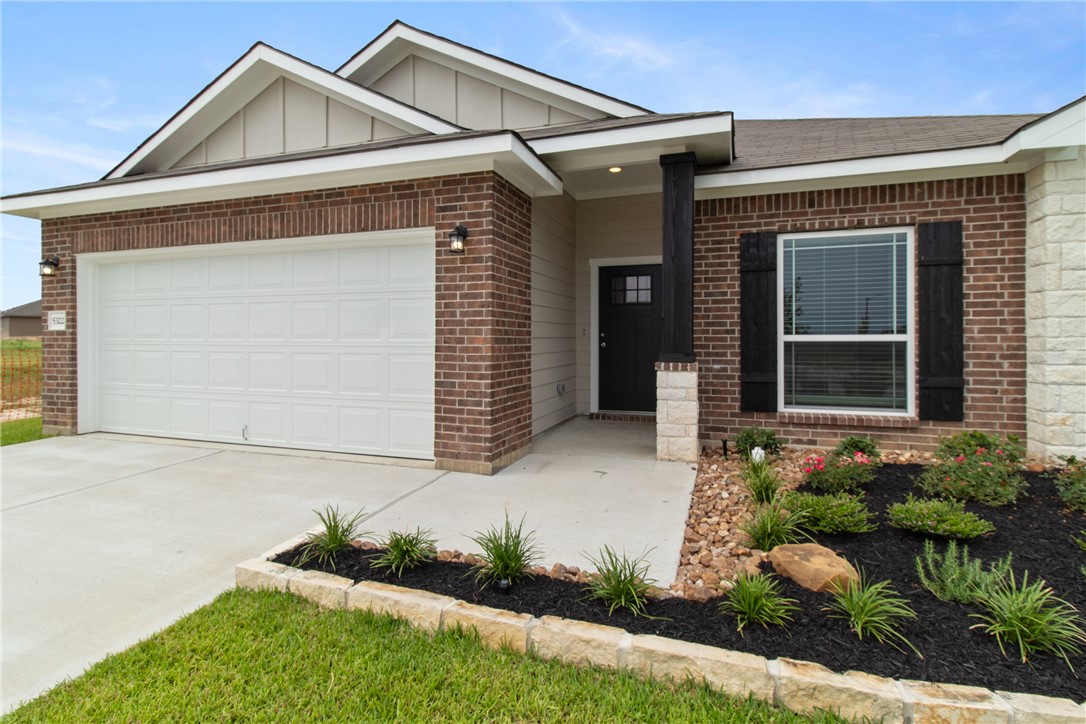 5322 Lyle Place Bryan, TX 77807 - Photo 2 of 19