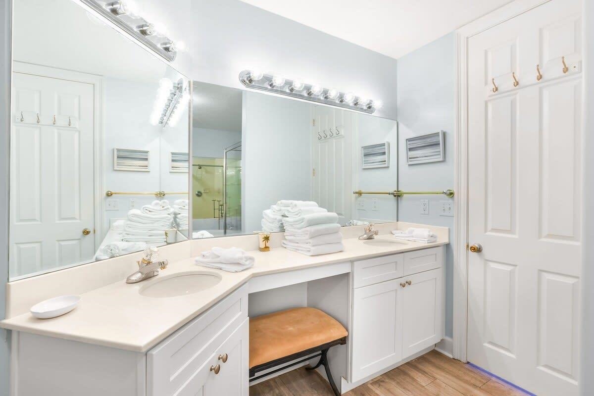 27284 Gulf Road, Unit 205 Orange Beach, AL 36561 - Photo 15 of 40