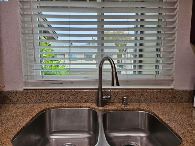 a close view of sink and tap
