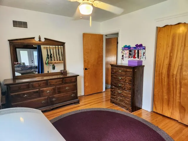 $311,000 | 520 South Russell Street, Odessa, MO 64076