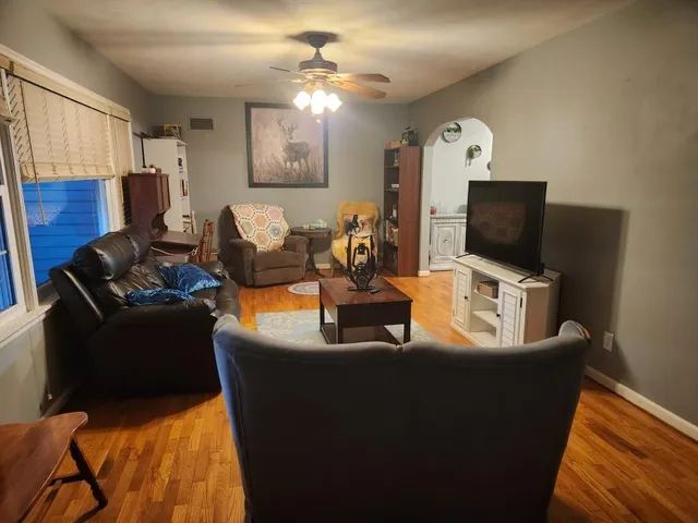 $311,000 | 520 South Russell Street, Odessa, MO 64076