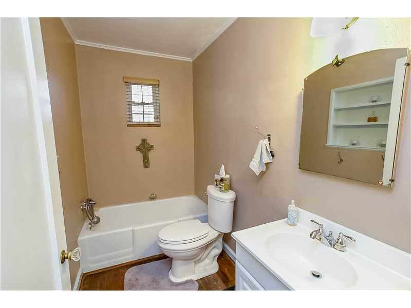125 Barnes Road Hopwood, PA 15445 - Photo 6 of 18 Full Bath.