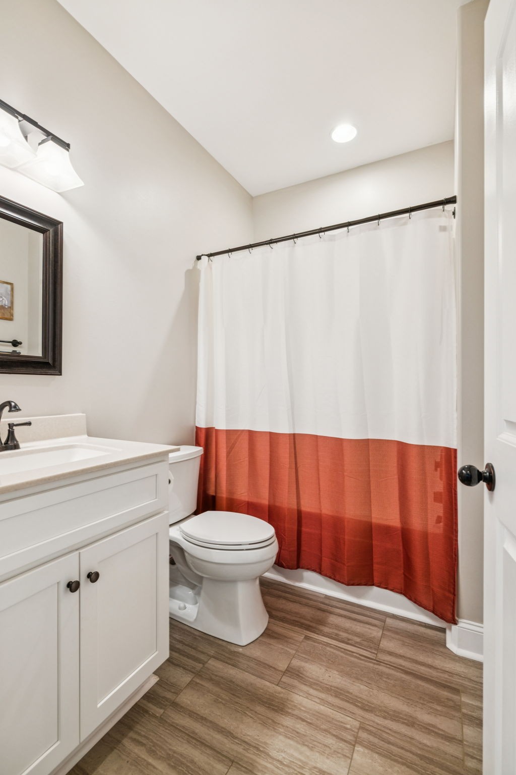 1361 Neil Road Chapel Hill, TN 37034 - Photo 13 of 24 a bathroom with a toilet a sink and bathtub