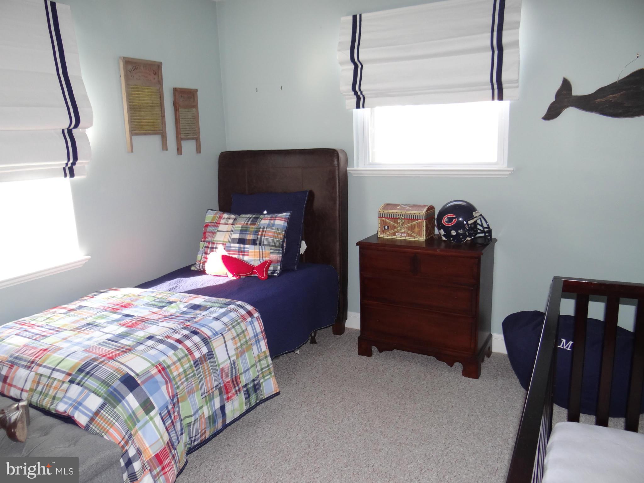 3032 Holmes Run Road Falls Church, VA 22042 - Photo 15 of 29 Bedroom 2