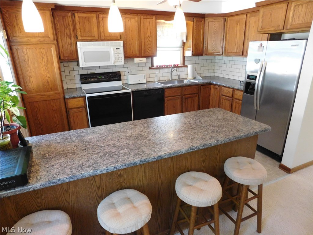 4113 Lowden Road South Euclid, OH 44121 - Photo 5 of 27