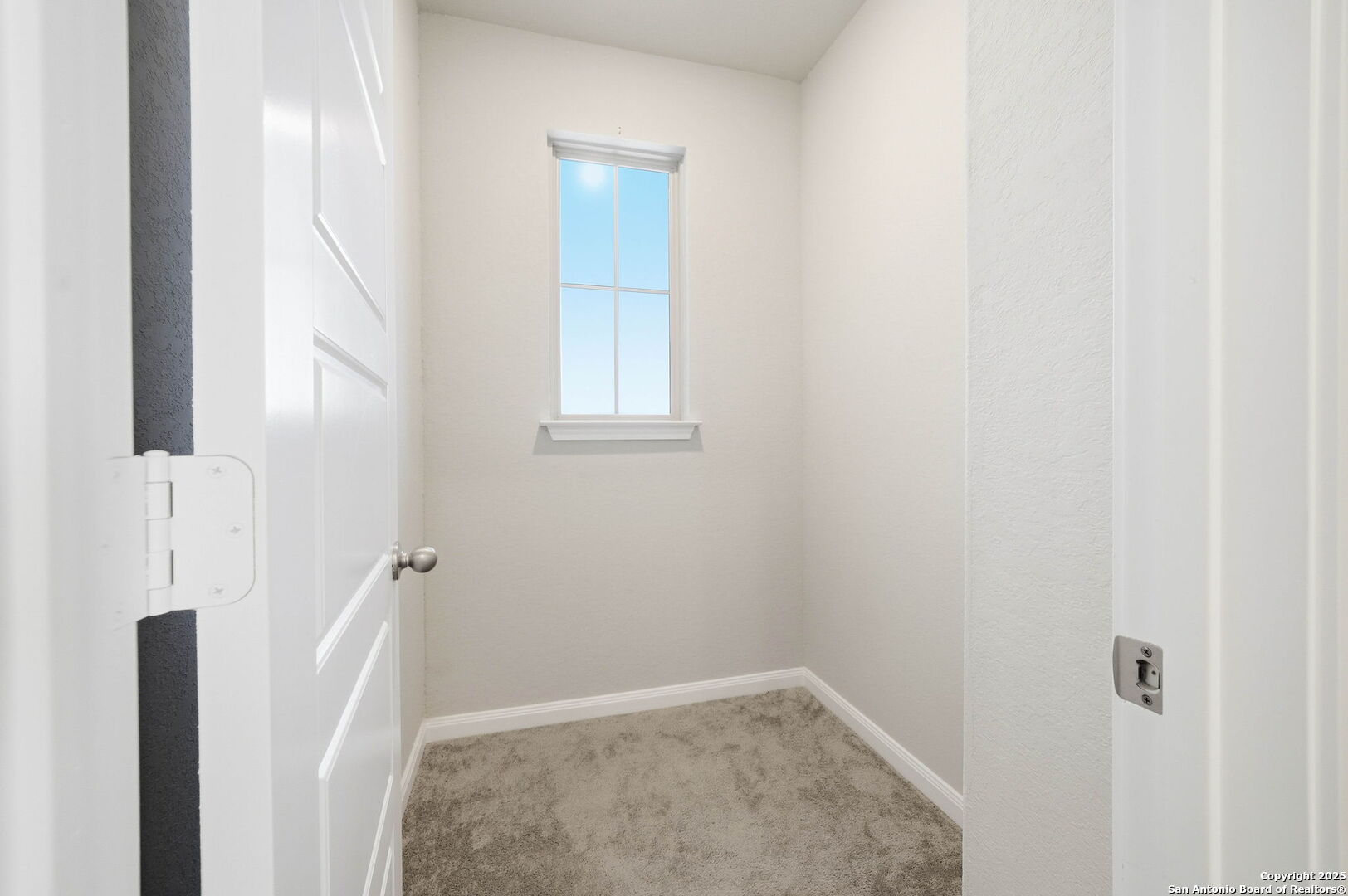 9102 Devils River Converse, TX 78109 - Photo 21 of 34 a view of closet area