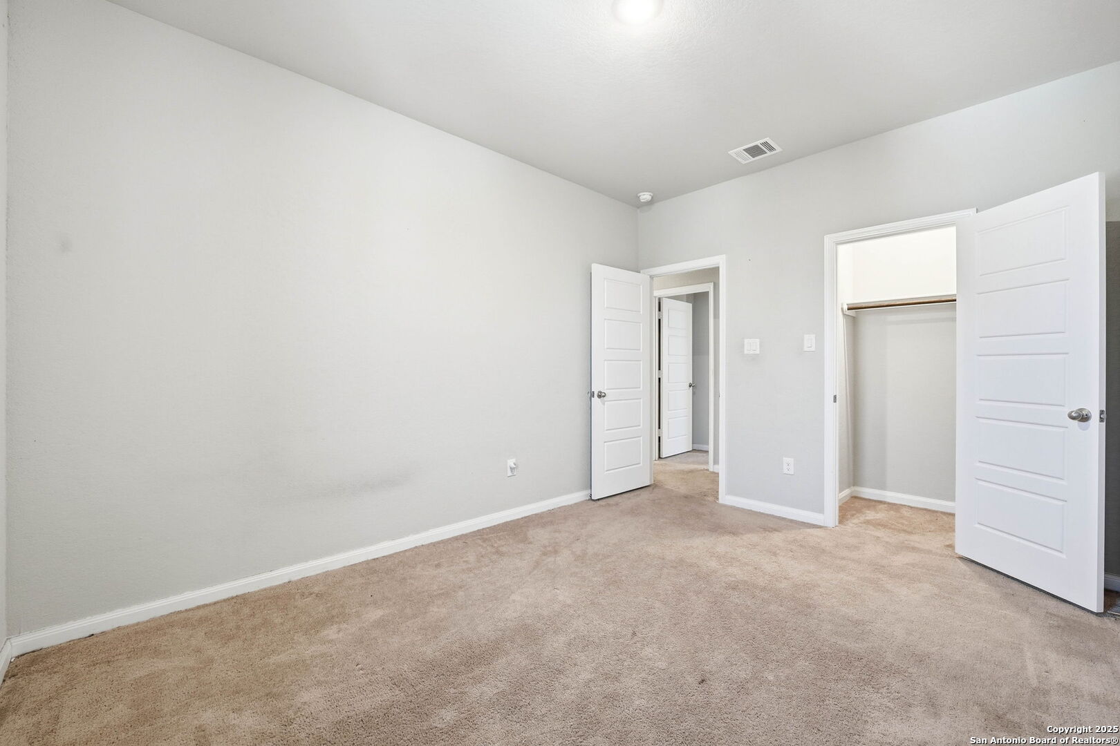 9102 Devils River Converse, TX 78109 - Photo 25 of 34 a view of an empty room