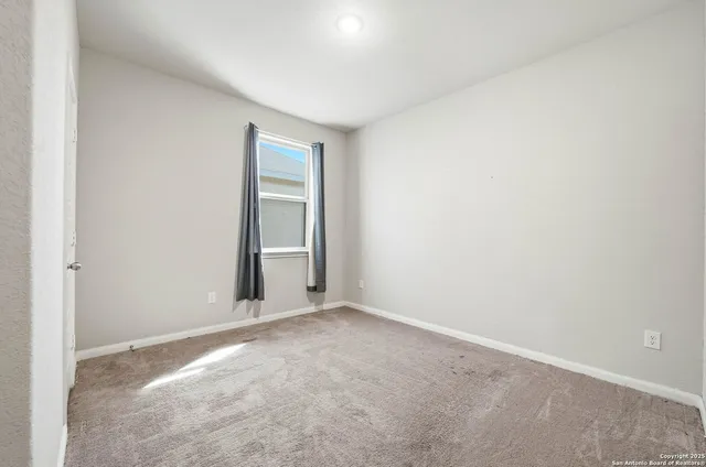 $330,000 | 9102 Devils River, Converse, TX 78109