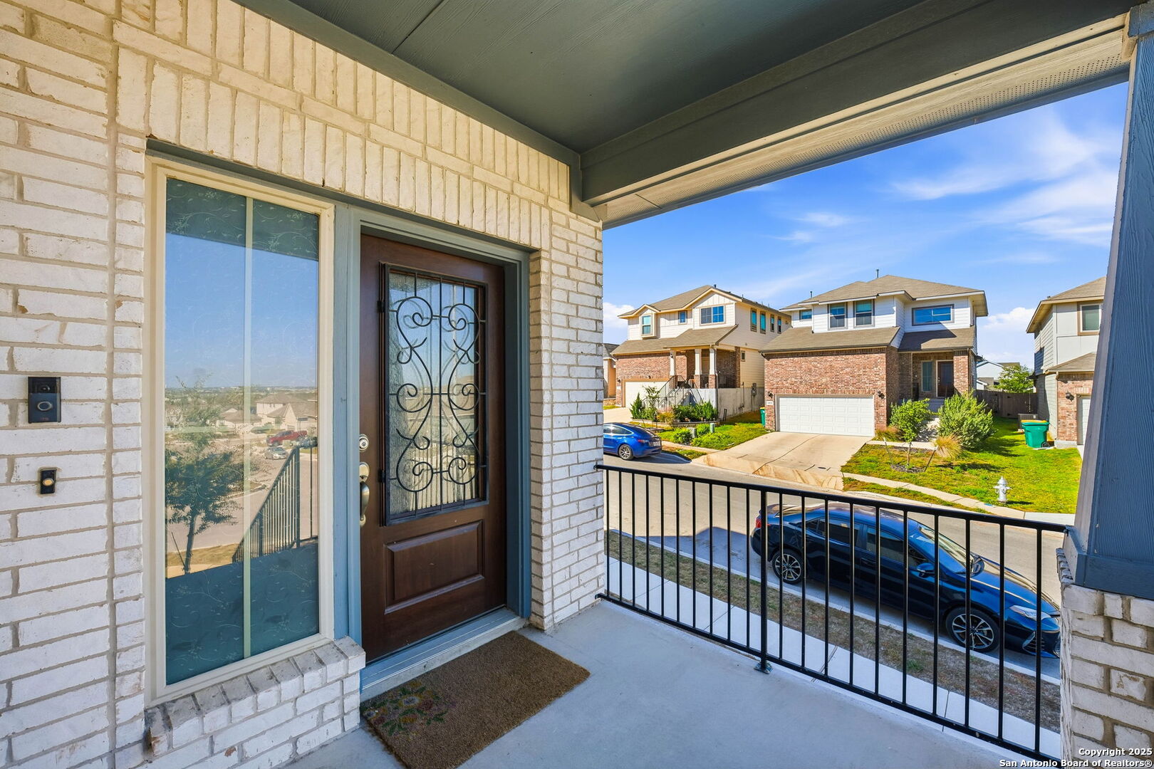 9102 Devils River Converse, TX 78109 - Photo 30 of 34 a view of a houses with a porch