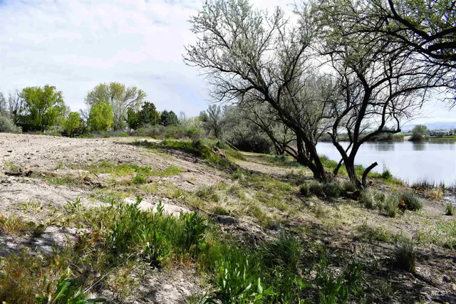 $577,400 | 25555 Clubhouse Court, Wilder, ID 83676