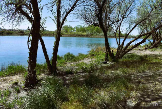 $577,400 | 25555 Clubhouse Court, Wilder, ID 83676