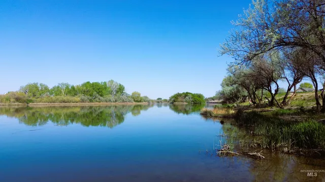 $577,400 | 25555 Clubhouse Court, Wilder, ID 83676