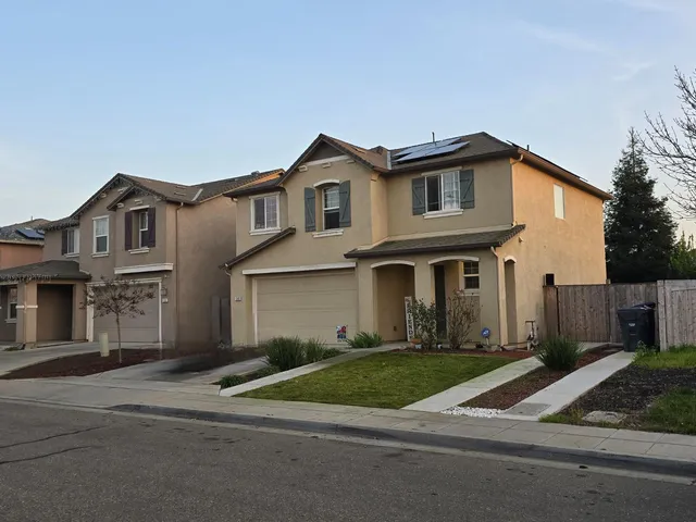 $425,000 | 1348 Apple Court, Madera, CA 93638