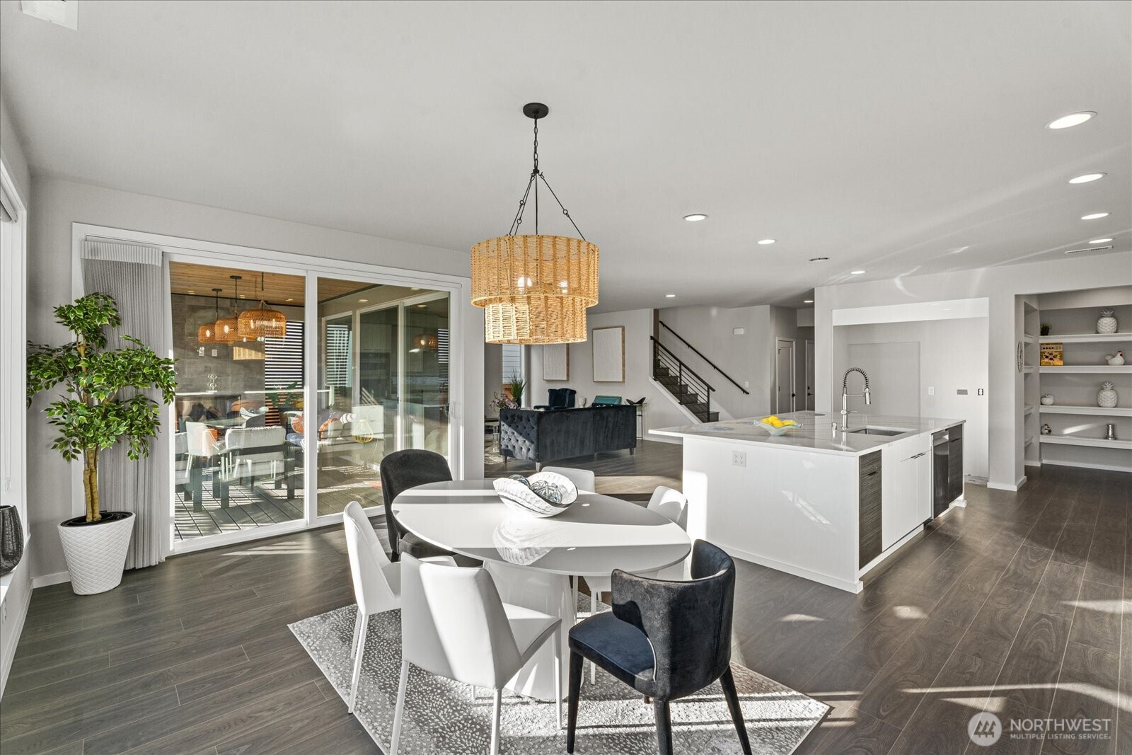 21713 Southeast 256th Place Maple Valley, WA 98038 - Photo 12 of 40