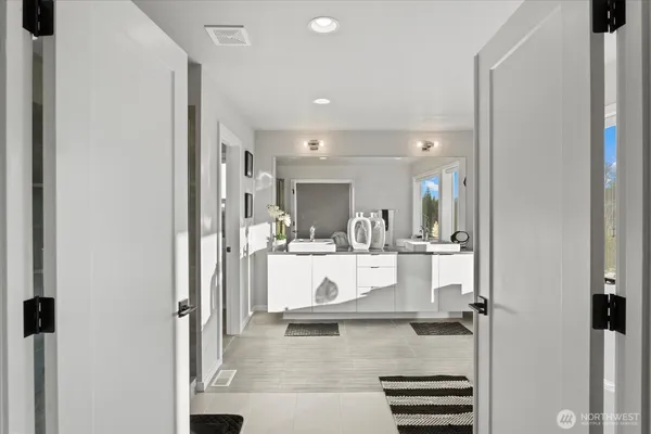 $1,598,000 | 21713 Southeast 256th Place, Maple Valley, WA 98038