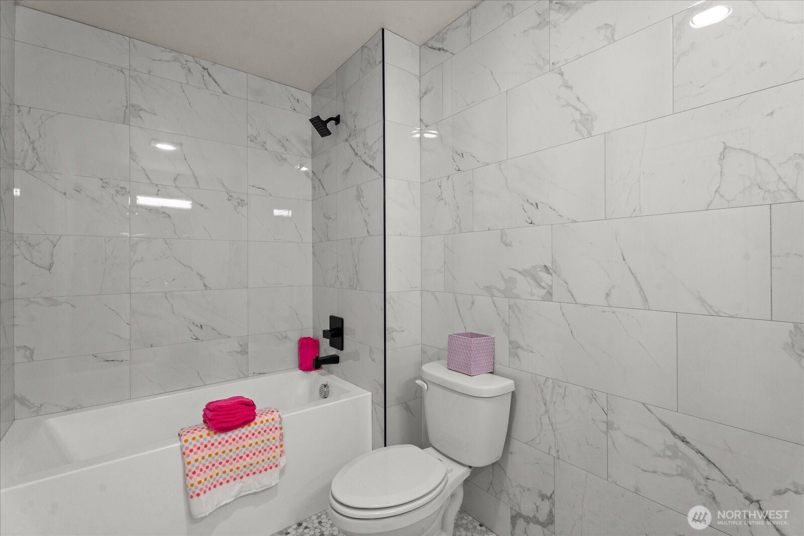 21713 Southeast 256th Place Maple Valley, WA 98038 - Photo 33 of 40