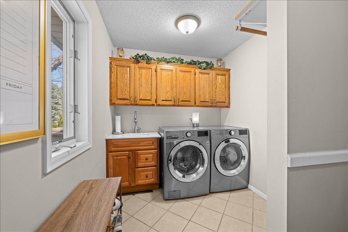 139 Ridge Way Mahtomedi, MN 55115 - Photo 13 of 32