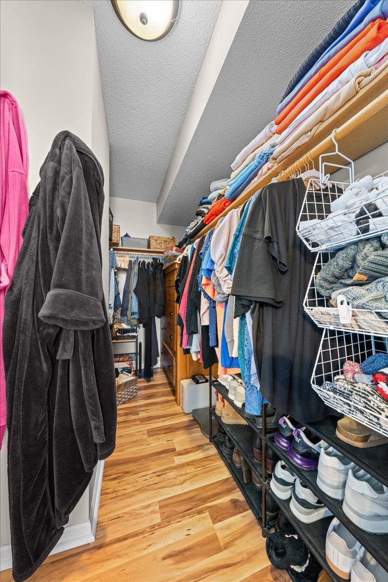 139 Ridge Way Mahtomedi, MN 55115 - Photo 18 of 32