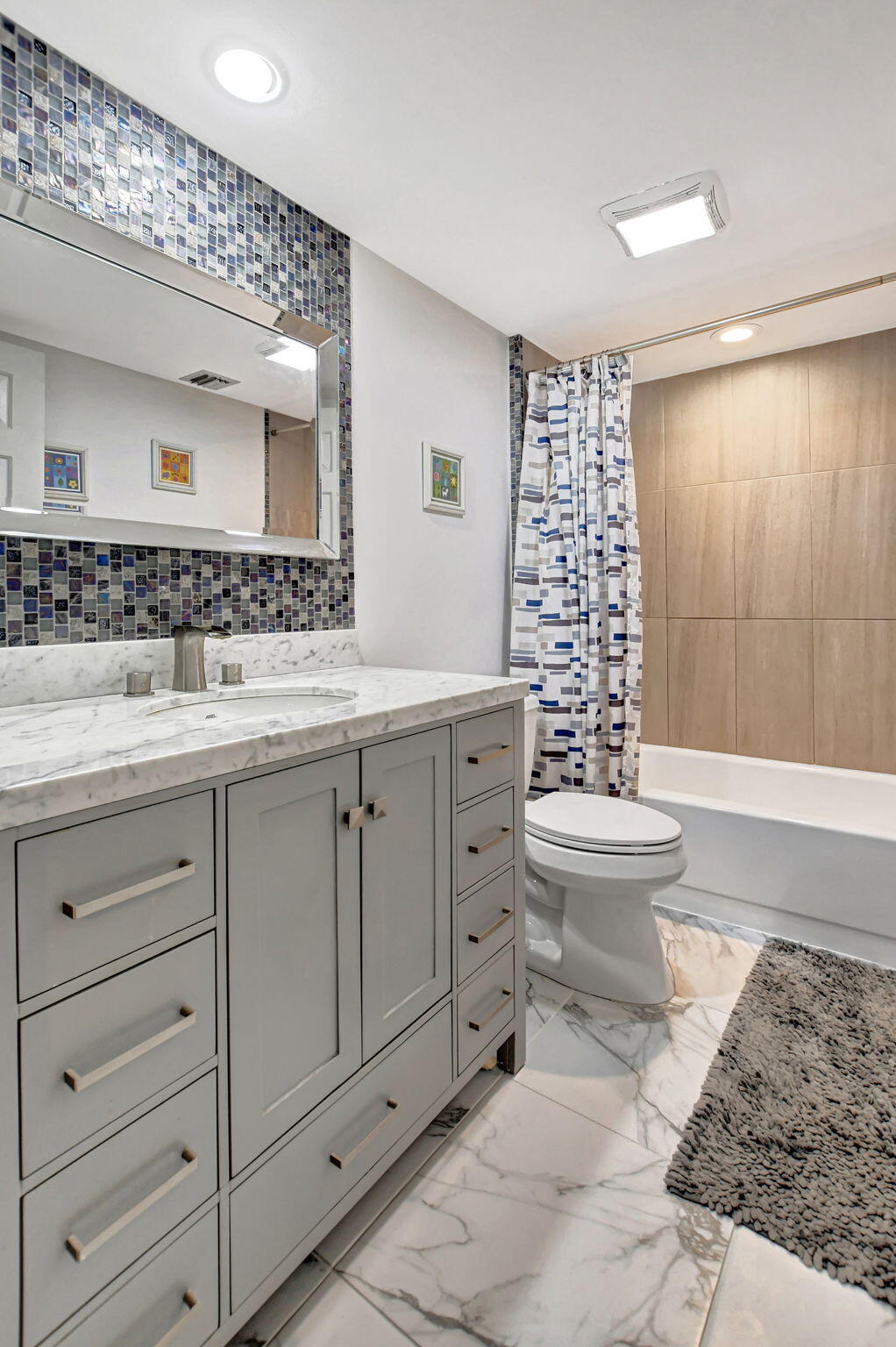 6025 Balboa Circle, Unit 304 Boca Raton, FL 33433 - Photo 25 of 42 37-web-or-mls-28_dsc_0976