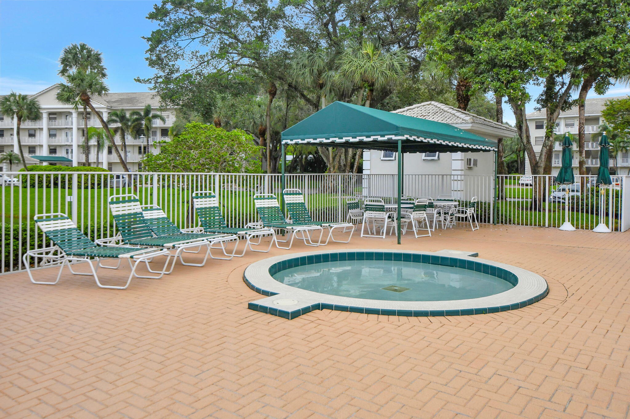 6025 Balboa Circle, Unit 304 Boca Raton, FL 33433 - Photo 37 of 42 49-web-or-mls-DSC_1016