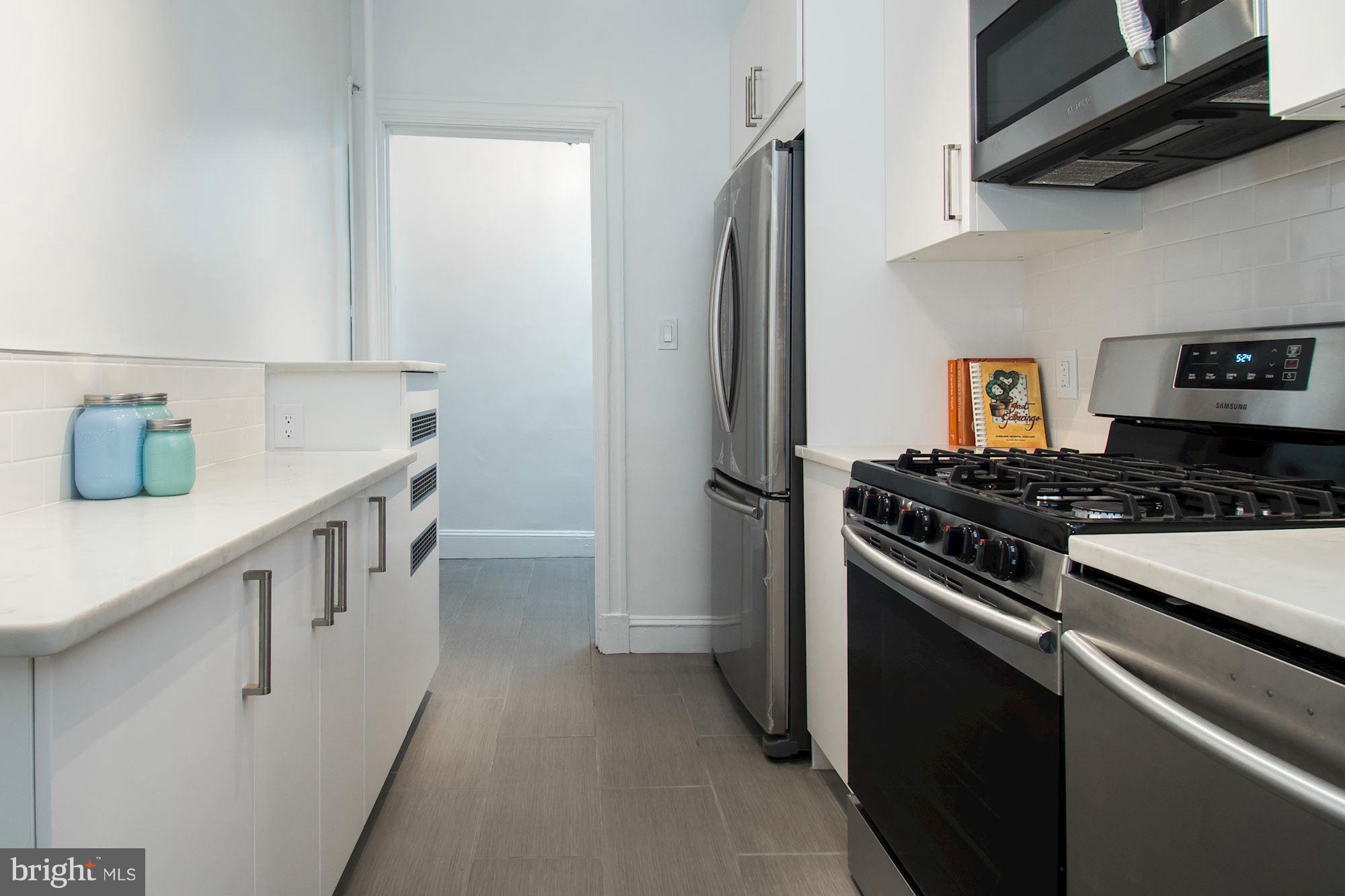 2006 Columbia Road Northwest, Unit 32 Washington, DC 20009 - Photo 11 of 19 Kitchen