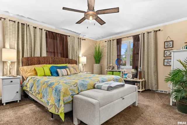 $315,000 | 1001 West Burnside Drive, Peoria, IL 61614