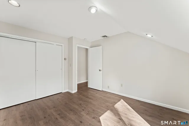 $699,000 | 92 Head Of Meadow Road, Newtown, CT 06470